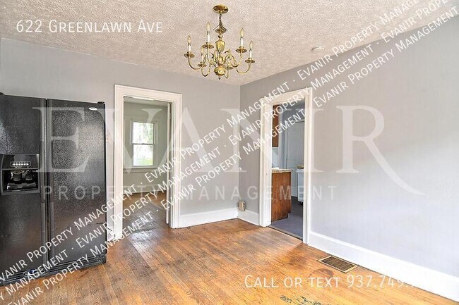 Building Photo - 622 Greenlawn Ave