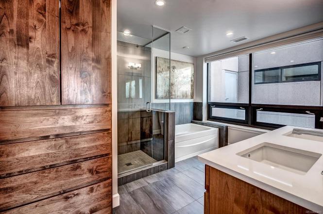Master Bath - 1650 Fillmore St