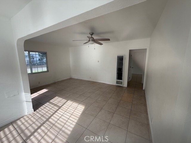 Building Photo - 14810 S Cookacre Ave