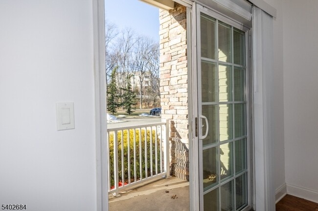 Building Photo - 7113 Polk Dr