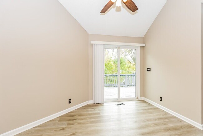 Building Photo - 5340 Village Way