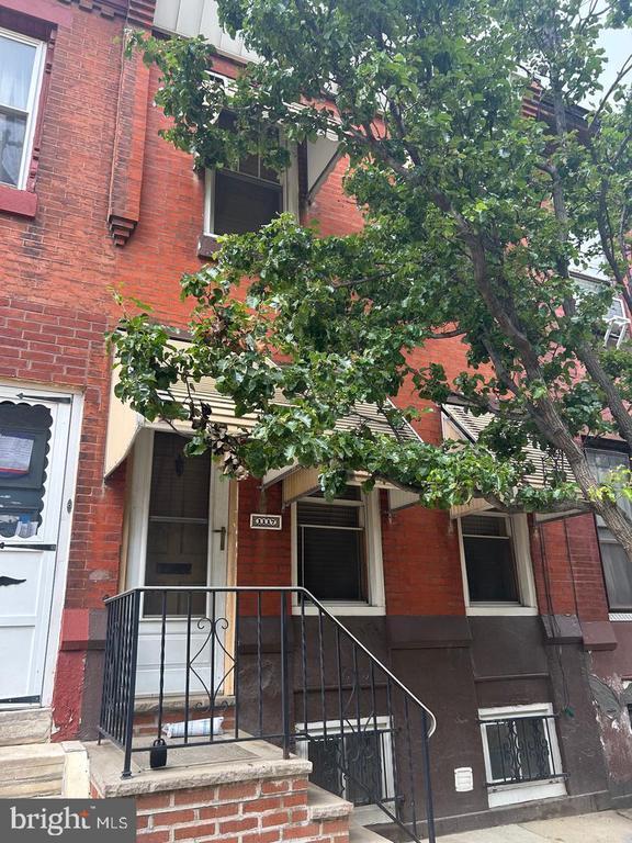 Building Photo - 1117 Winton St