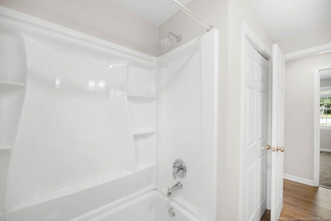 Building Photo - 4066 Hummingbird Pl