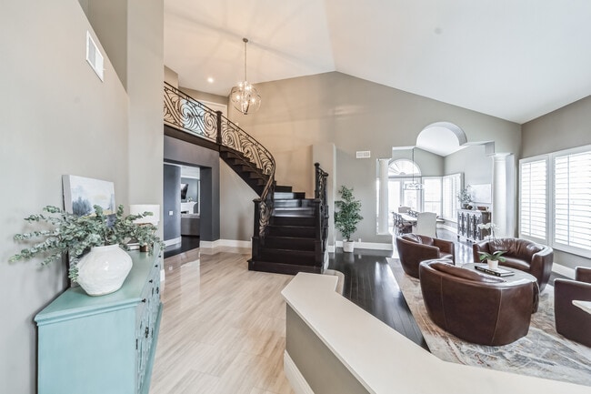 Formal Entry - 21102 Spurney Ln