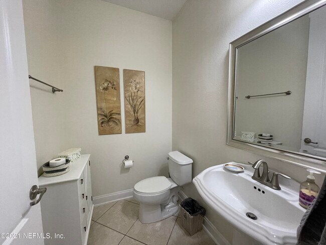Building Photo - 346 Hefferon Dr