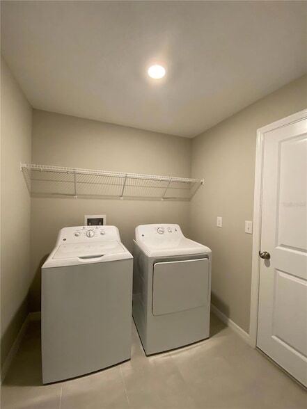 Building Photo - 2340 SW 168th Loop