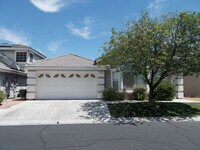 Building Photo - Charming Home in Gated Melrose Park Estates with Dual Fireplaces & Covered Patio