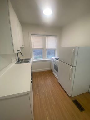 Building Photo - 7338-105 Forsyth Blvd