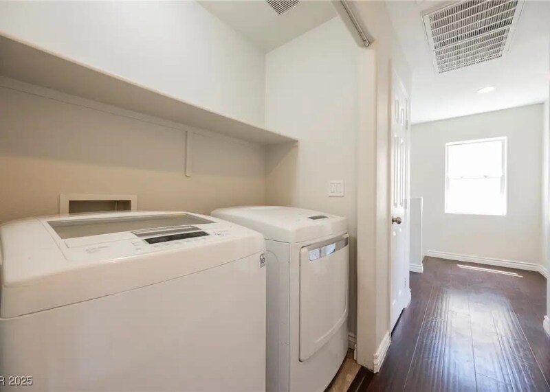 Building Photo - 5439 Bradford Pear Dr