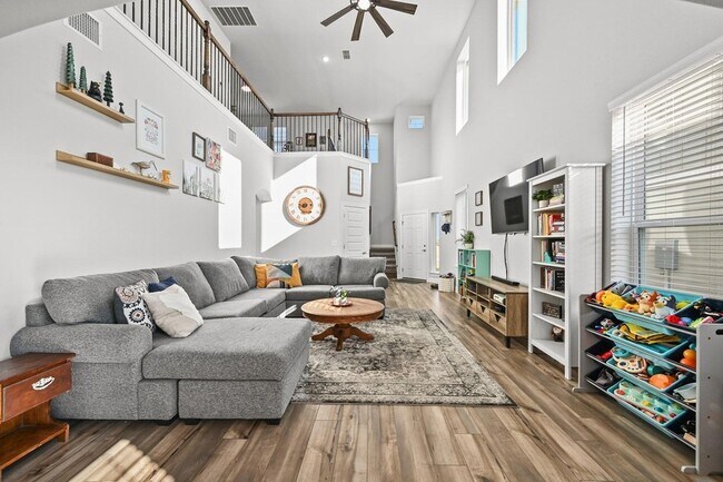 Building Photo - 6514 Marsh Ln