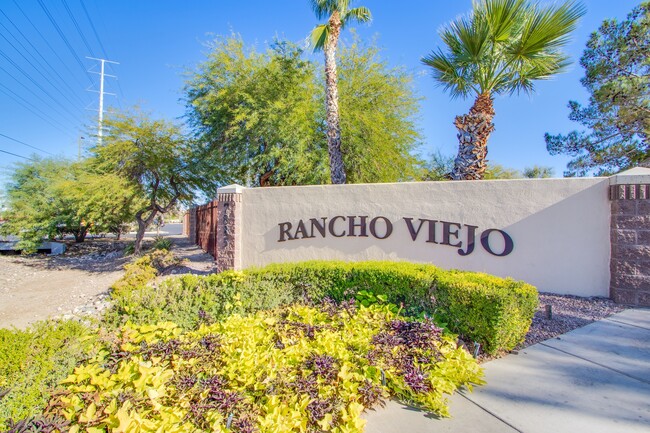 Building Photo - 7885 W Flamingo Rd
