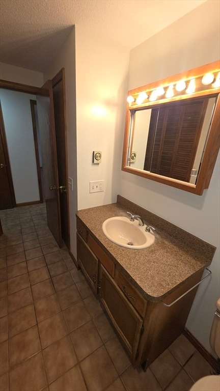 Building Photo - 13 E Brookfield Rd