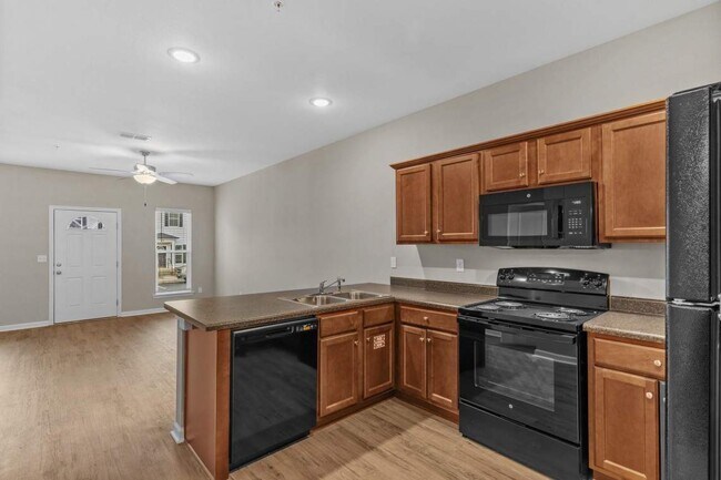 Building Photo - 2243 Del Carmel Way