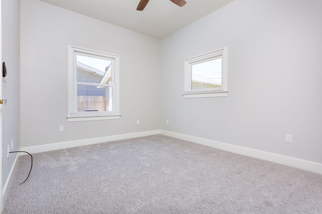 Building Photo - Modern Kensington Cottage