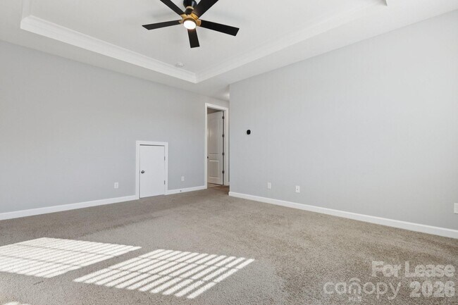Building Photo - 15311 Red Canoe Way