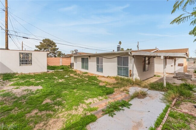 Building Photo - 1109 Tumbleweed Ave