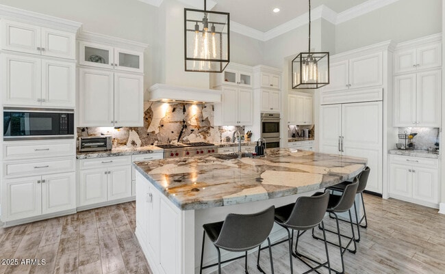 Building Photo - 5413 E Juniper Cyn Dr