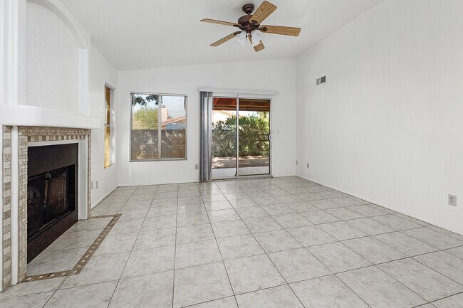 Building Photo - 5230 W Wood Owl Dr