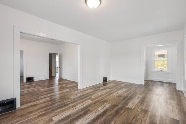 Building Photo - Coming Soon!!