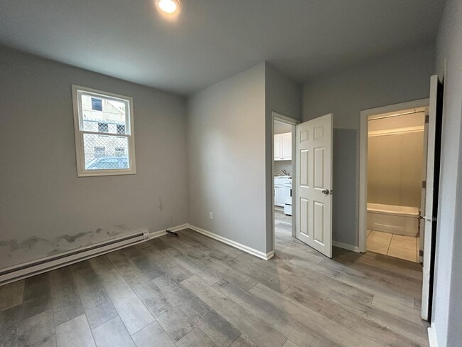 Building Photo - 1671 Orthodox St