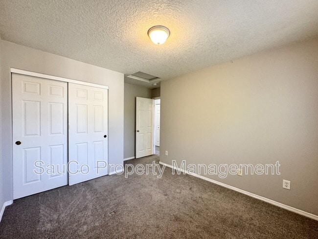 Building Photo - 1583 NE Jessica Loop