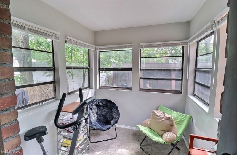 Building Photo - 3665 Glencairn Rd