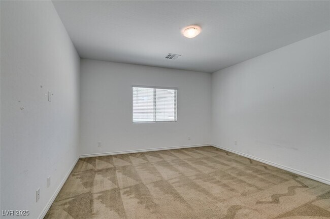 Building Photo - 479 Lost Horizon Ave