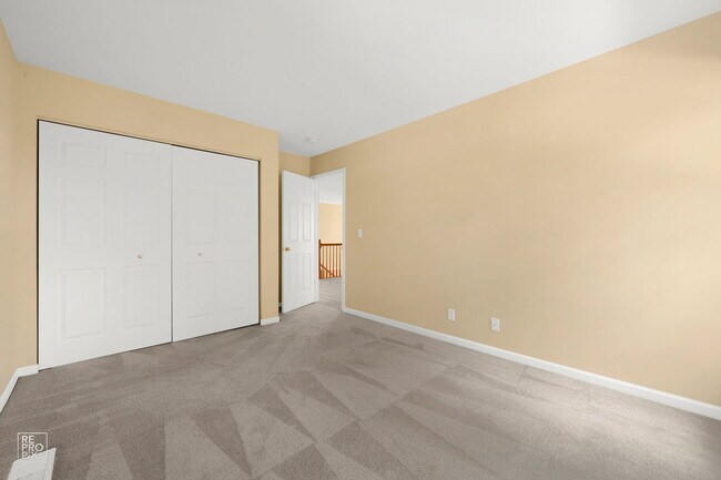 Building Photo - 920 McDole Dr