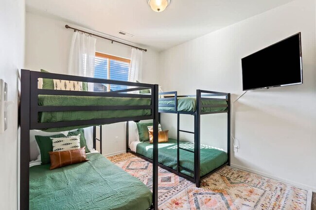 Building Photo - 3806 Winged Dove St