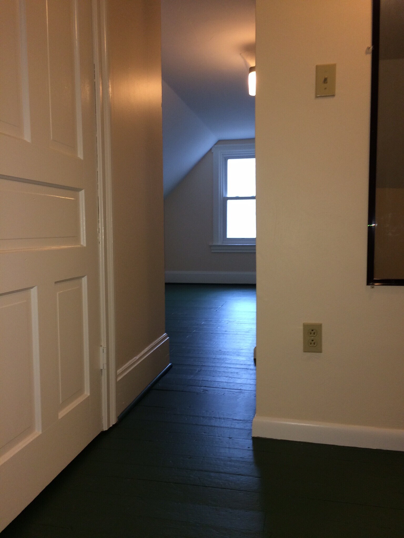 Building Photo - 924 Mifflin Ave
