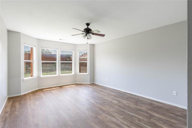 Building Photo - 2012 Meadow View Dr