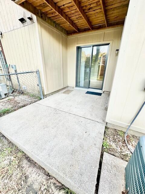 Building Photo - 696 Tyner St