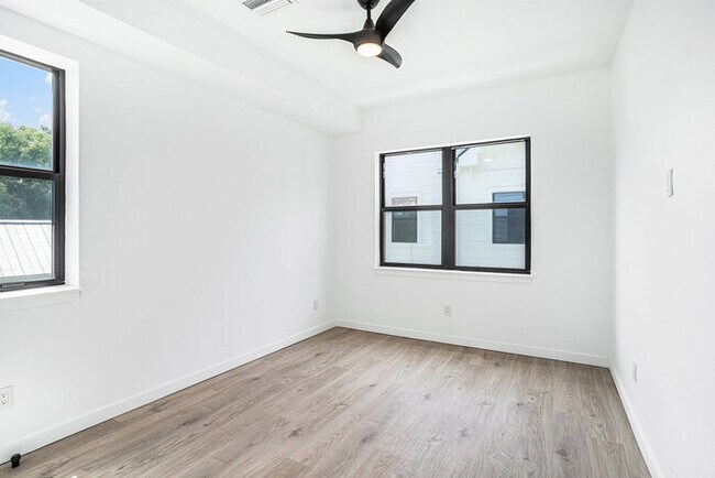 Building Photo - 1801 N Morgan St
