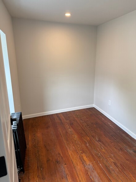 Building Photo - 4469 Silverwood St