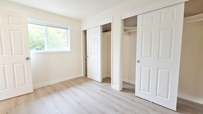 Building Photo - 3 Bed 1.25 Bath Single Family Home in Renton