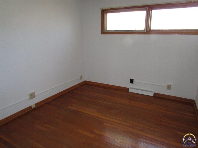 Building Photo - 5319 SW 15th St