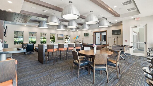 Building Photo - 1222 Royal St. George Blvd