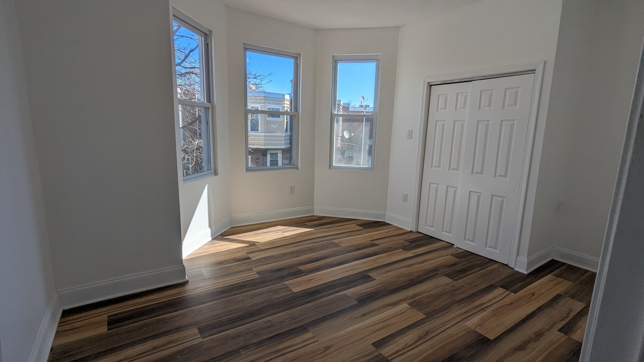 Building Photo - 1223 S 53rd St
