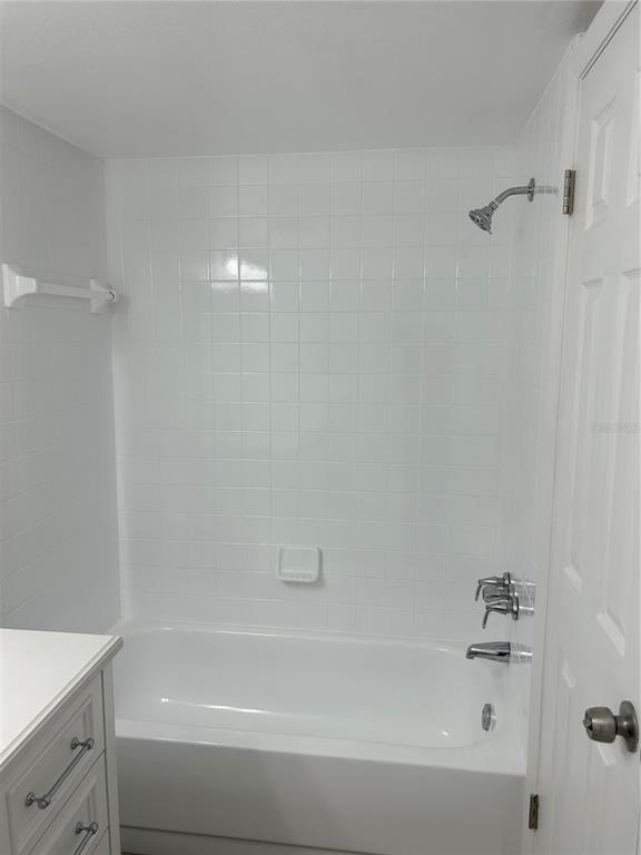 Building Photo - 1714 Foxhall Cir