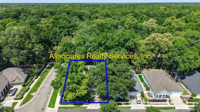Building Photo - Move in Ready- Haile Plantation Chickasaw Way!