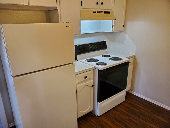 Building Photo - 13403 Rhudy Dr