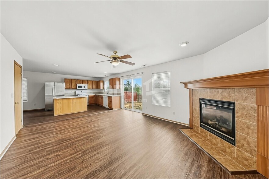 Building Photo - 9814 198th Avenue Ct E