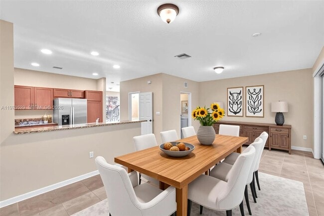 Building Photo - 3236 NW 31st Terrace