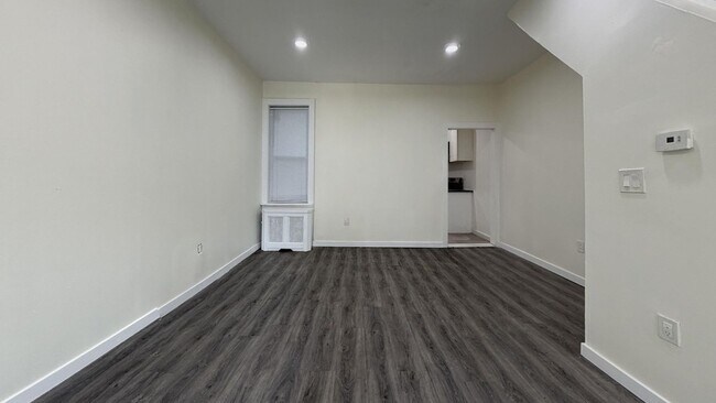 Building Photo - 3115 F St
