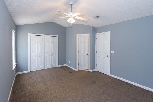 Building Photo - 152 Viewpoint Dr