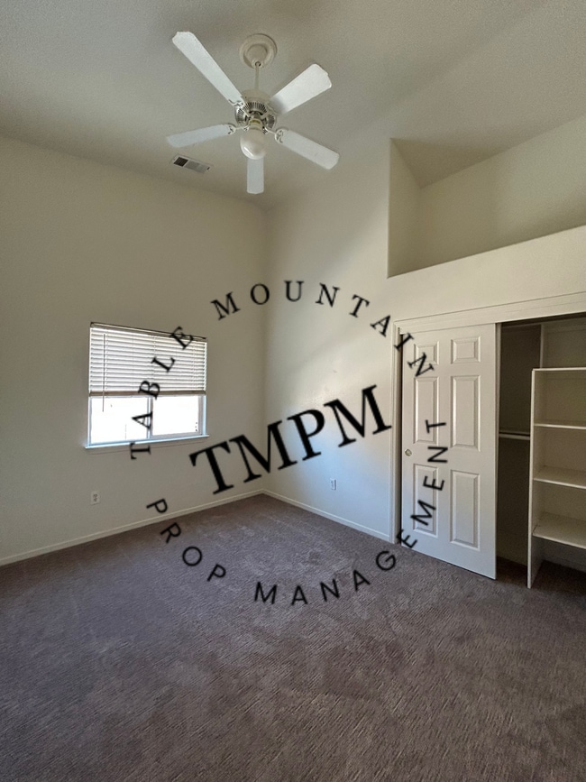 Building Photo - 111 Buck Run Dr