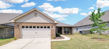 Building Photo - 4 Bed 3 Bath South Huntsville