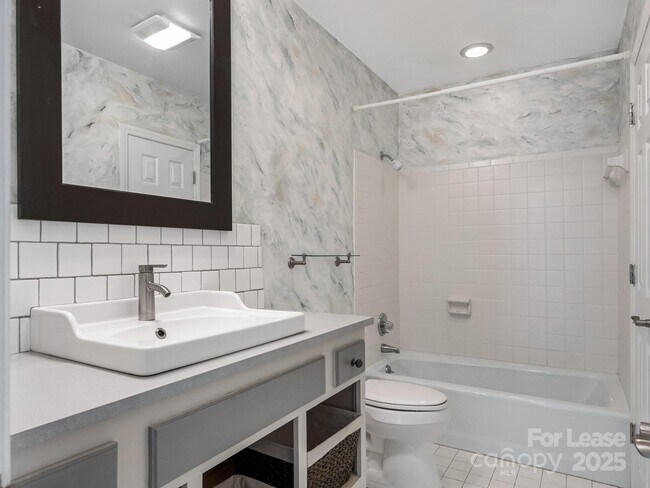 Building Photo - 5110 Dunes Ct