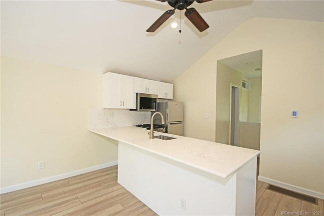 Building Photo - 3509 Redding Rd