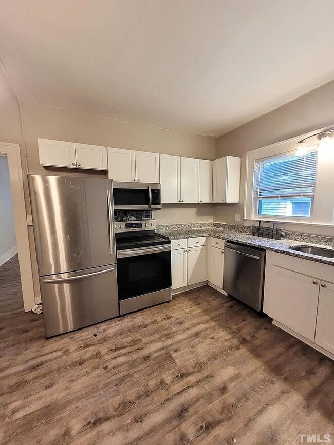 Building Photo - Gorgeous One Bedroom Home Coming soon!